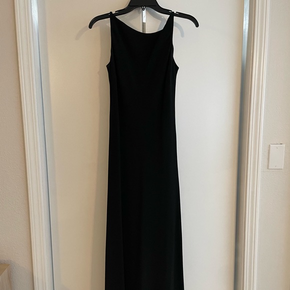 Ralph Lauren Black Gown with Train - Picture 2 of 6